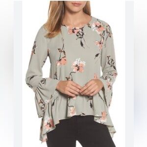 Gibson Floral Bell Sleeve Blouse - Gray and Pink